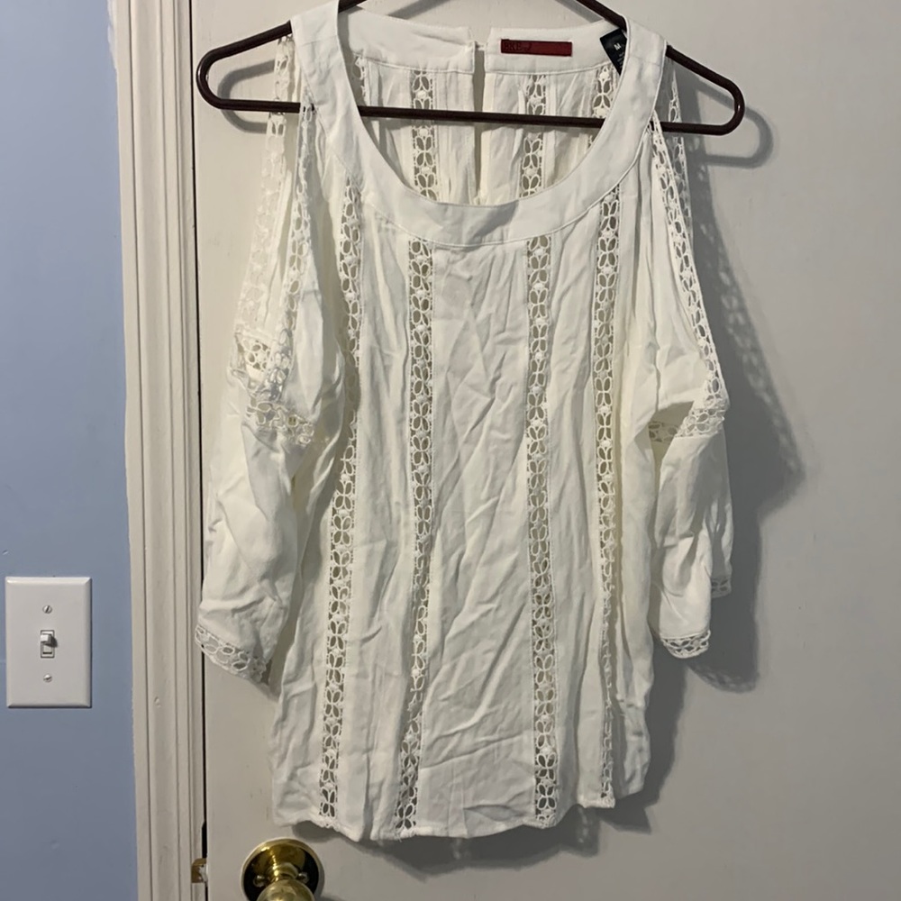 Bke cold shoulder blouse